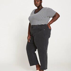 NWT, Universal Standard Size 18 Etta High Rise Straight Leg Jeans 28 in, Black
